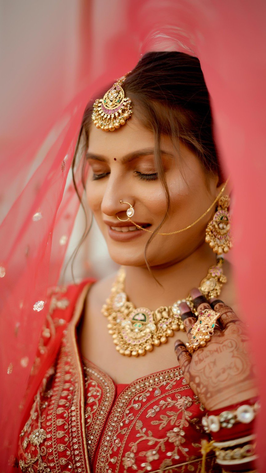 Shrungar Beauty Parlour featured bridal look